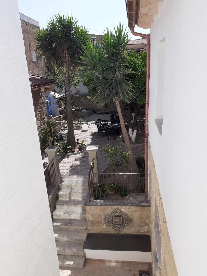 Casa Isabella Lilla Intero Appartamento Sorso Exterior foto